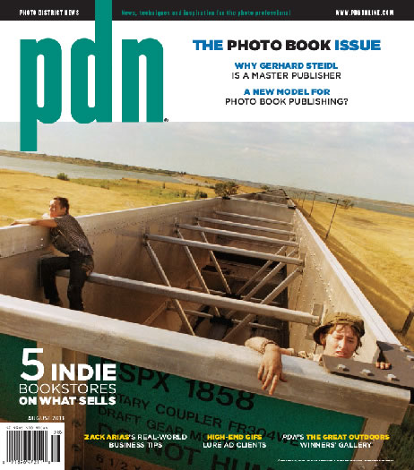 pdn: photo district news, august 2013